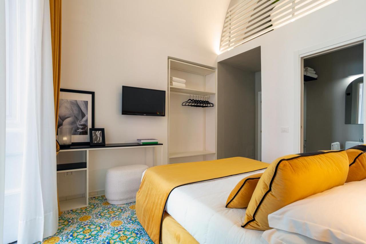 Relais Metis Hotel Naples Exterior photo