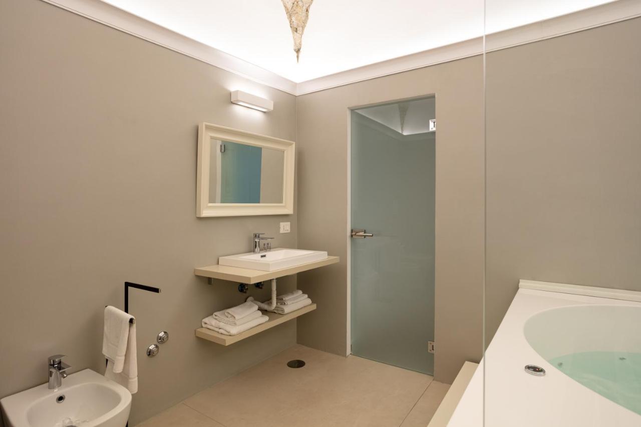 Relais Metis Hotel Naples Exterior photo