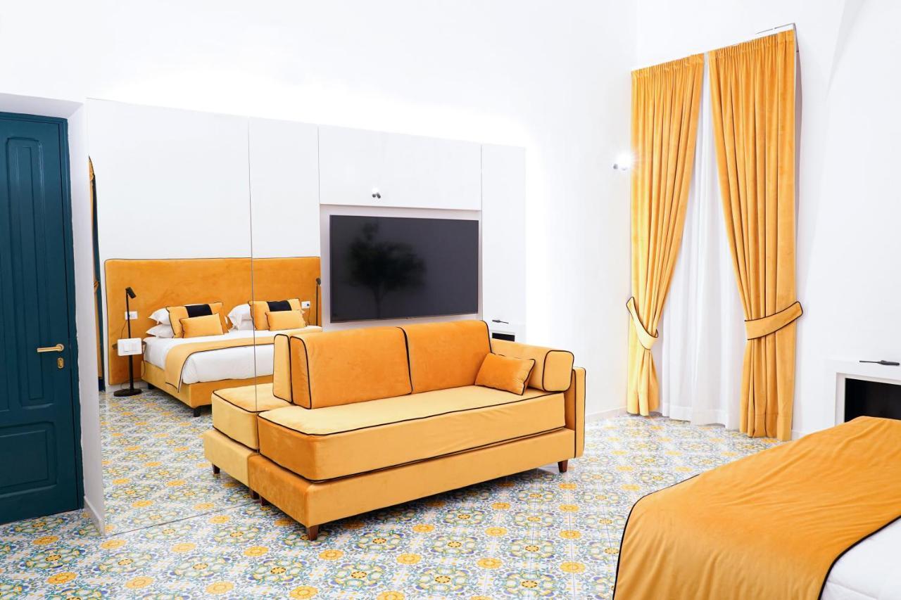 Relais Metis Hotel Naples Exterior photo